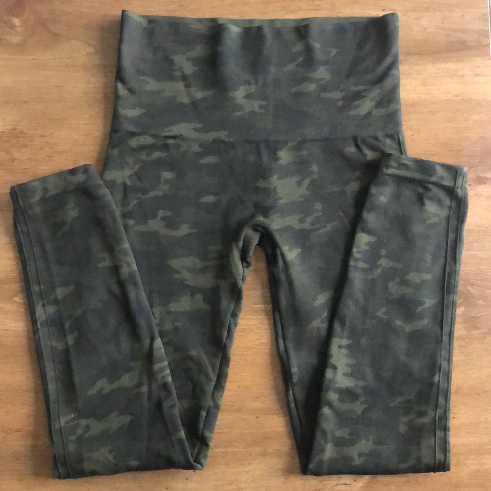 Green Camo Spanx Leggings!
